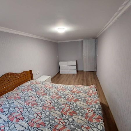 Davids entire place Bordzjomi Buitenkant foto